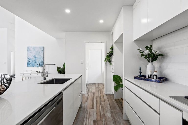 Photo of property in 26 Knightia Drive, Papamoa Beach, Papamoa, 3118