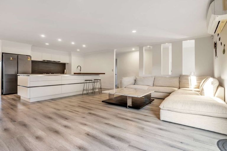 Photo of property in 37 Magellan Rise, Flagstaff, Hamilton, 3210