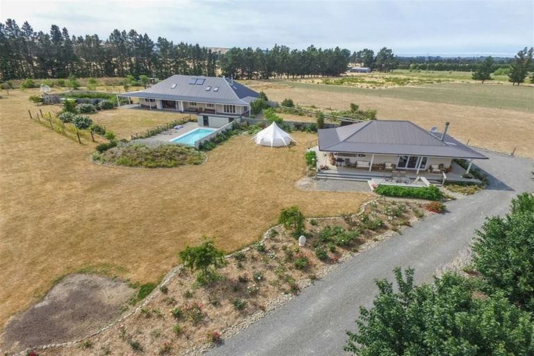 Photo of property in 319 Innes Road, Glasnevin, Amberley, 7482