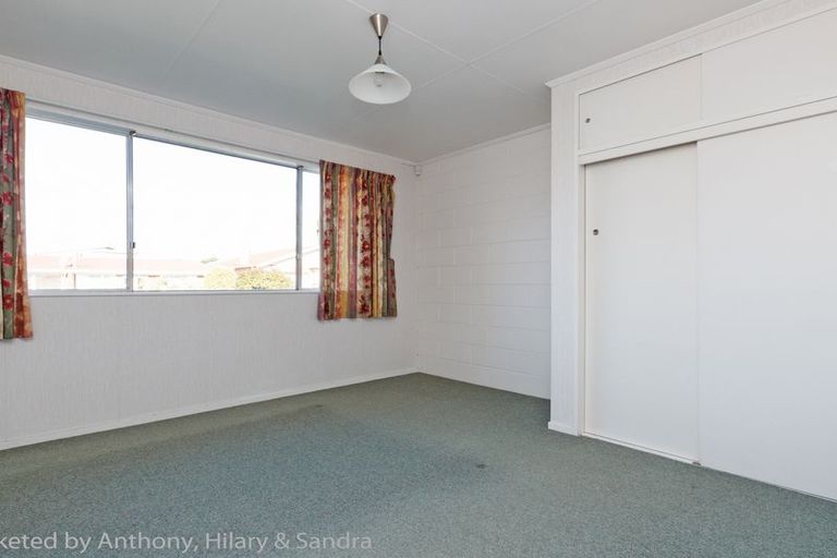 Photo of property in 2b Karaka Street, Hokowhitu, Palmerston North, 4410