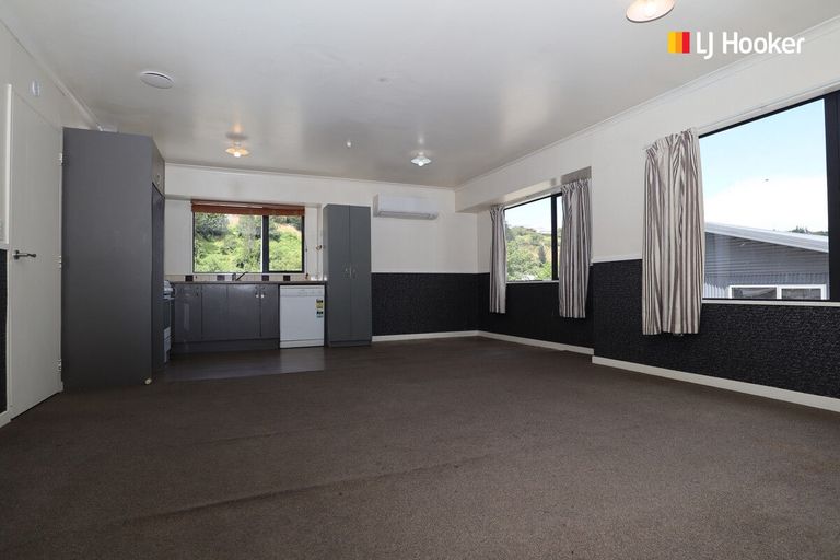 Photo of property in 332 Kaikorai Valley Road, Bradford, Dunedin, 9011