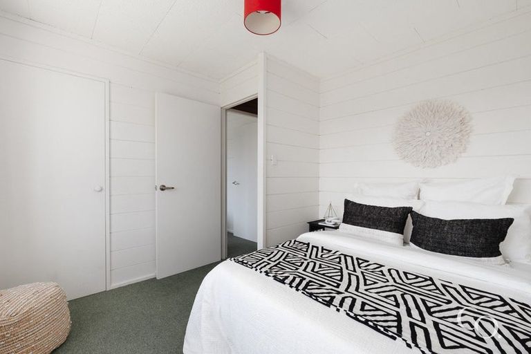 Photo of property in 26 Queen Road, Bellevue, Tauranga, 3110