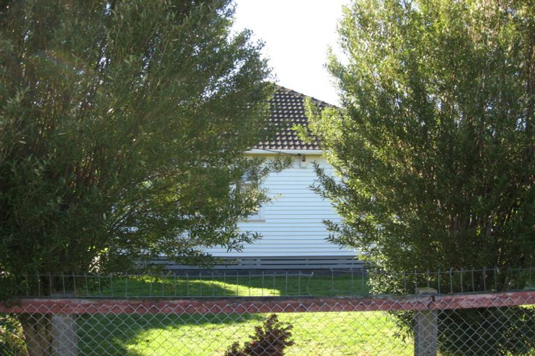 Photo of property in 72 Hyde Street, Wainuiomata, Lower Hutt, 5014