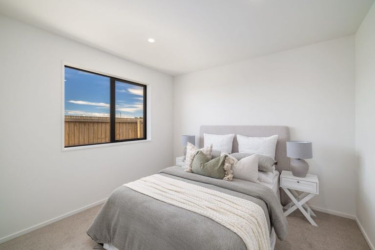 Photo of property in 10 Harlequin Drive, Rolleston, 7614