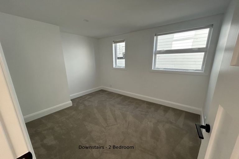 Photo of property in 10a Oriental Terrace, Mount Victoria, Wellington, 6011