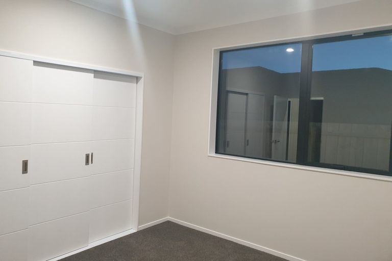 Photo of property in 8 Tawhiti Road, Pukekohe, 2120