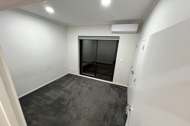 Photo of property in 14 Drumconnell Drive, Flat Bush, Auckland, 2019