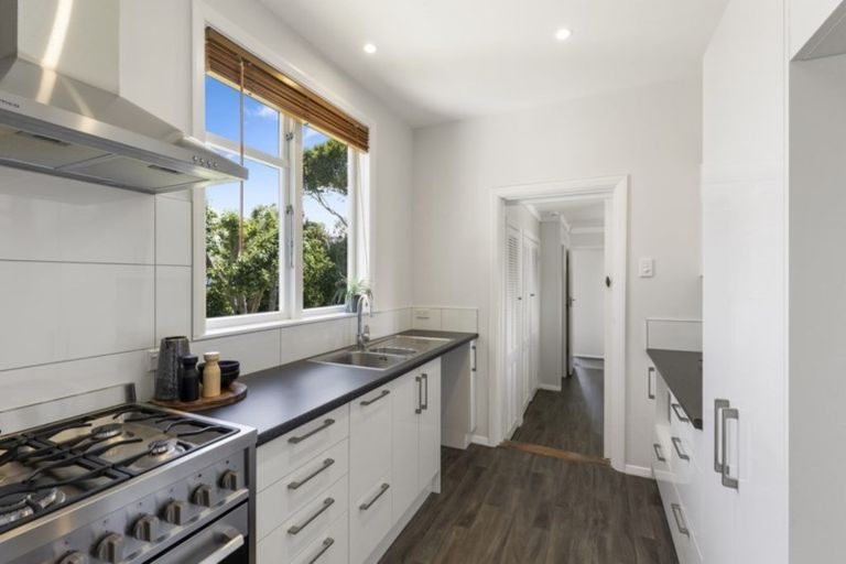 Photo of property in 32 Tui Street, Alicetown, Lower Hutt, 5010