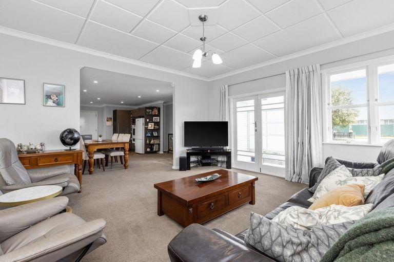 Photo of property in 90 Guppy Road, Greenmeadows, Napier, 4112