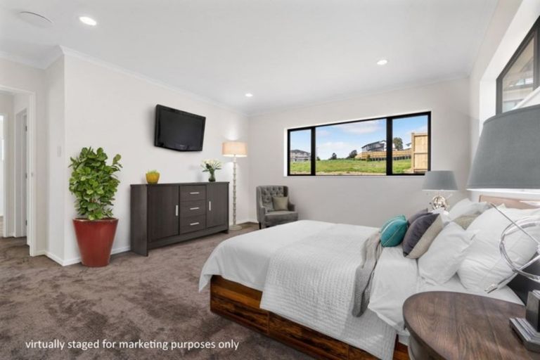 Photo of property in 36 Paripari Street, Flat Bush, Auckland, 2019