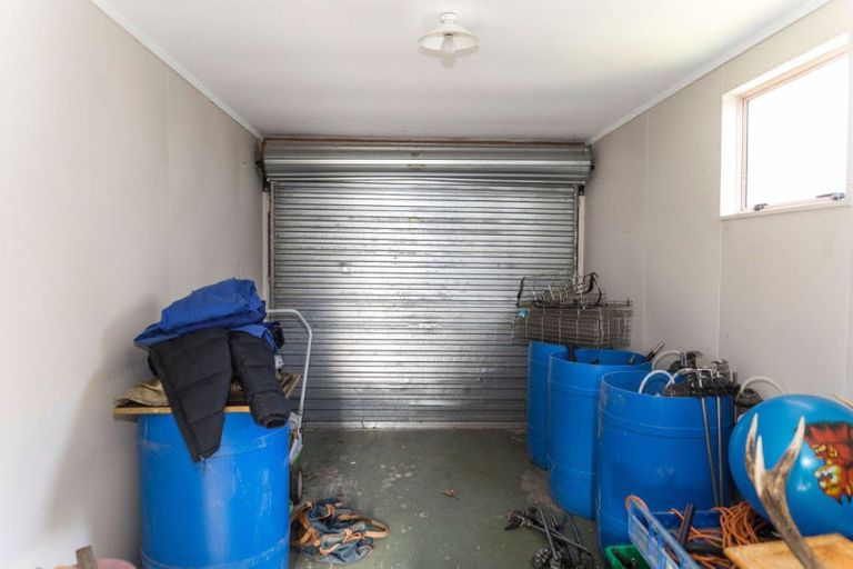 Photo of property in 12 Mccallum Street, Dannevirke, 4930