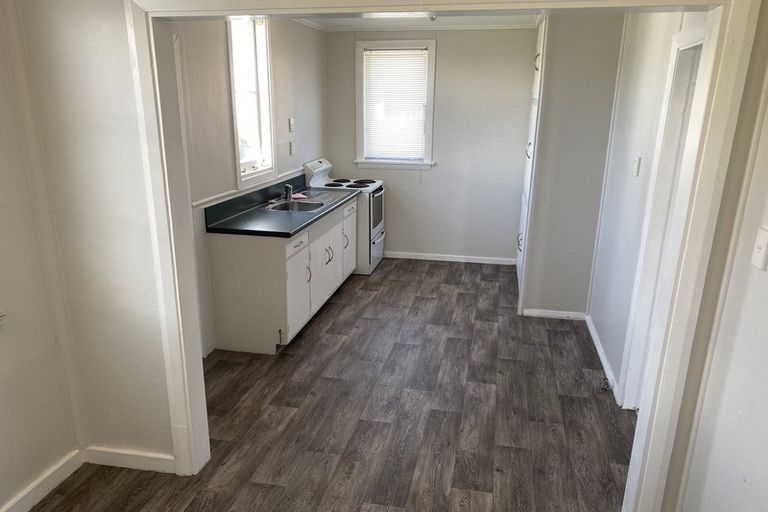 Photo of property in 10 Cornfoot Street, Castlecliff, Whanganui, 4501