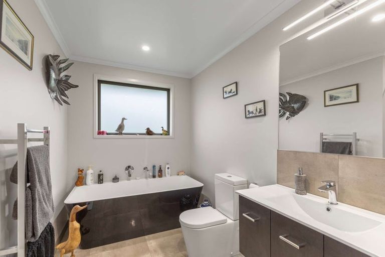 Photo of property in 662 No 3 Line, Okoia, Wanganui, 4582