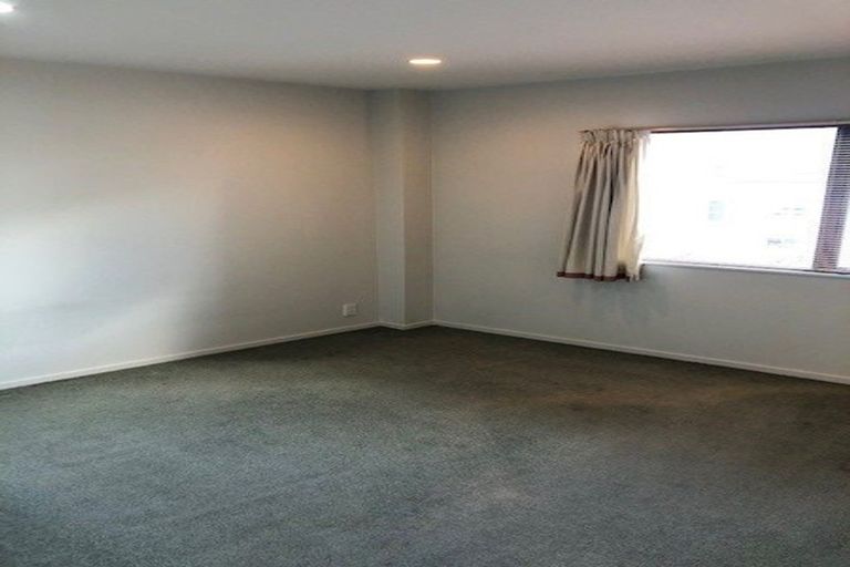 Photo of property in 2/292 Bealey Avenue, Christchurch Central, Christchurch, 8013