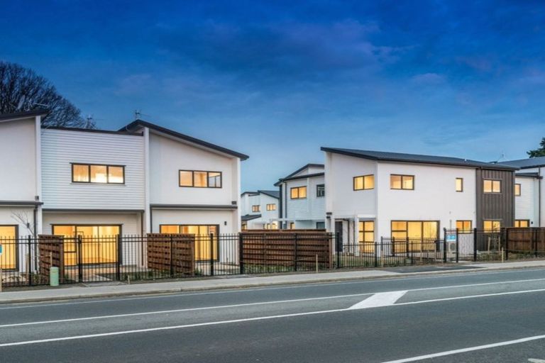 Photo of property in 6/69 Suva Street, Upper Riccarton, Christchurch, 8041
