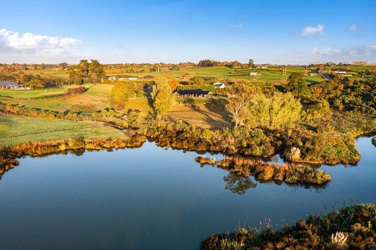 Photo of property in 126 Blackbridge Road, Karaka, Papakura, 2580