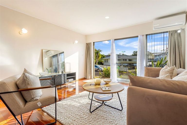 Photo of property in 2/61 Royal View Road, Te Atatu South, Auckland, 0610