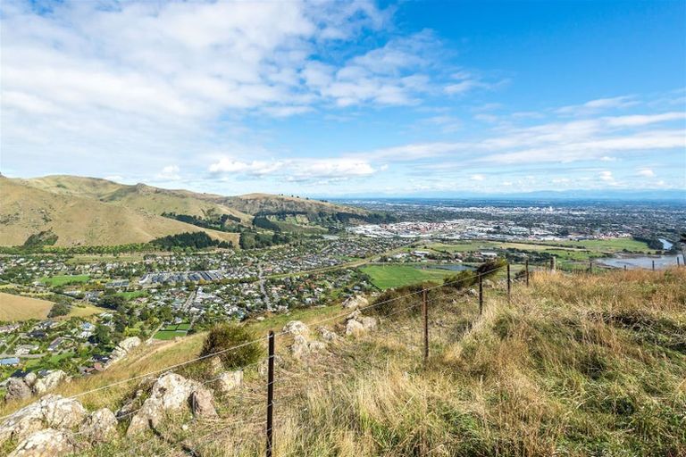 Photo of property in 11 Parkridge Place, Mount Pleasant, Christchurch, 8081