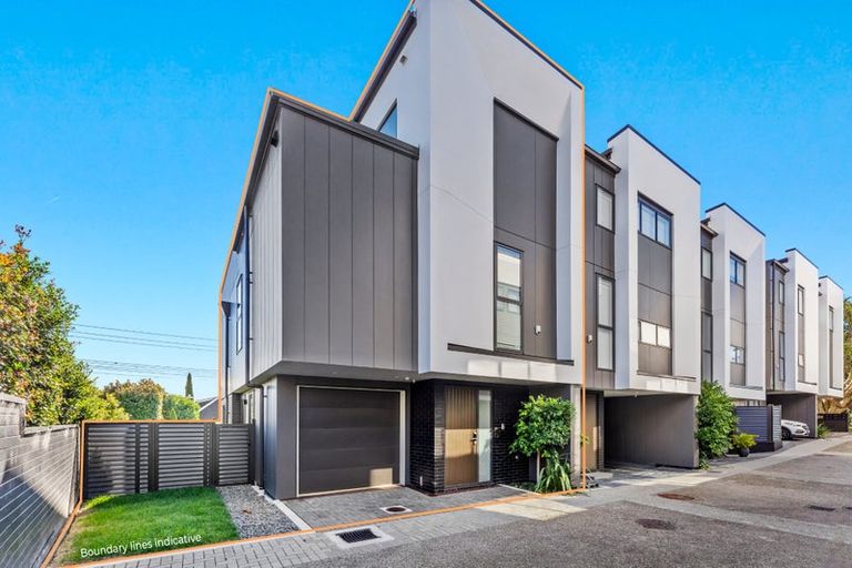 Photo of property in 23 Frater Avenue, Milford, Auckland, 0620