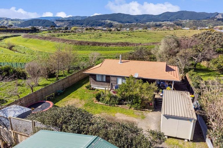 Photo of property in 30 Anaru Street, Raumati Beach, Paraparaumu, 5032