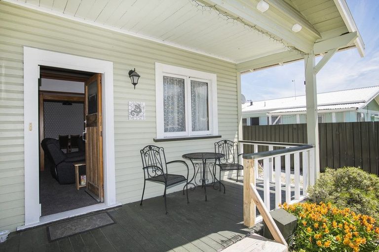 Photo of property in 142 Ormond Road, Whataupoko, Gisborne, 4010