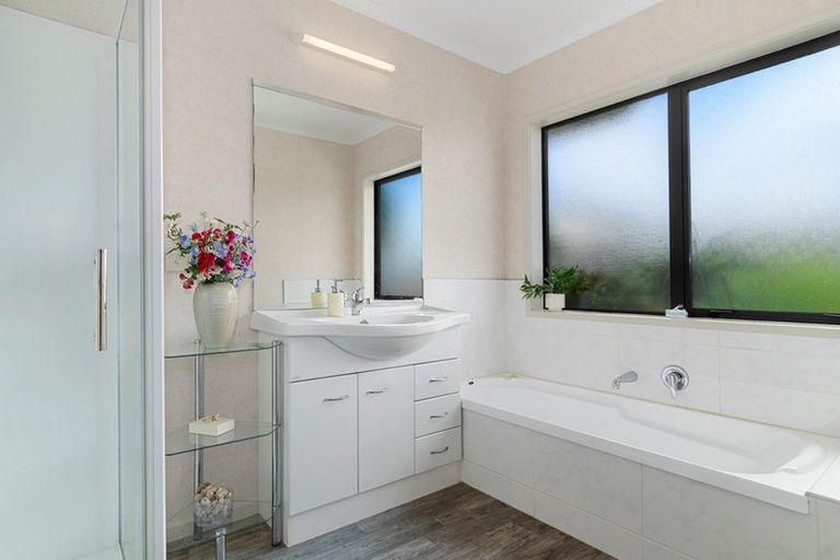 Photo of property in 14 Balmedie Ridge, Bethlehem, Tauranga, 3110