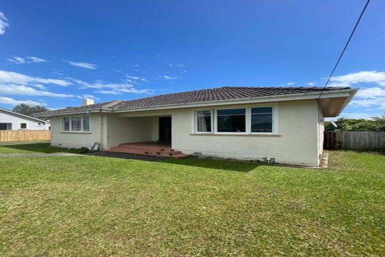 Photo of property in 37 Caffray Avenue, Aramoho, Whanganui, 4500