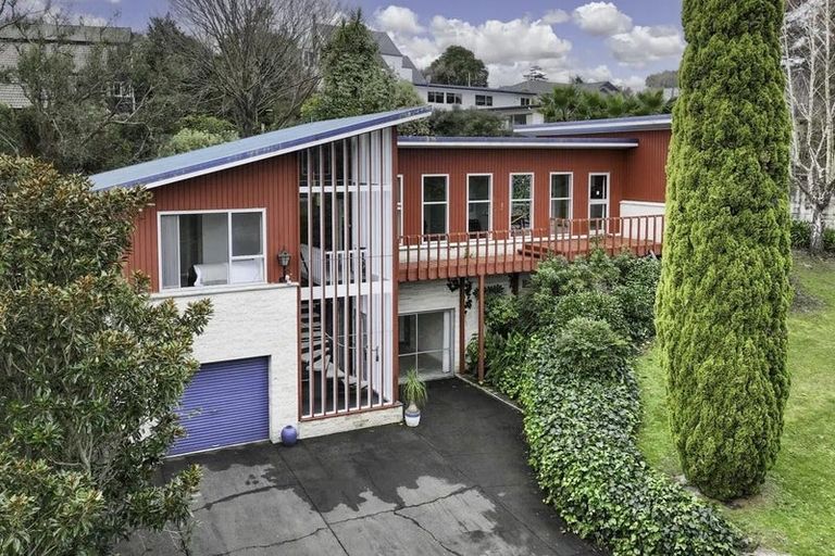 Photo of property in 12 Lovat Street, Havelock North, 4130