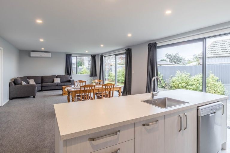 Photo of property in 79 Severn Street, Clifton, Invercargill, 9812