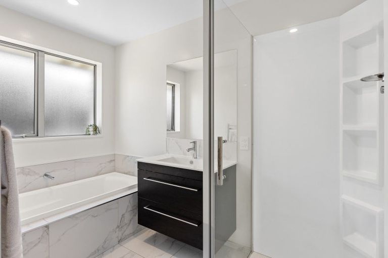 Photo of property in 54 Bradwell Crescent, Halswell, Christchurch, 8025