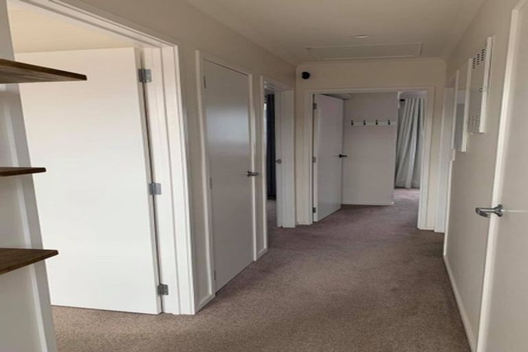 Photo of property in 7 Fermi Lane, Papakura, 2110