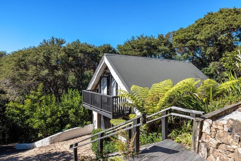 Photo of property in 47 Wilma Road, Ostend, Waiheke Island, 1081