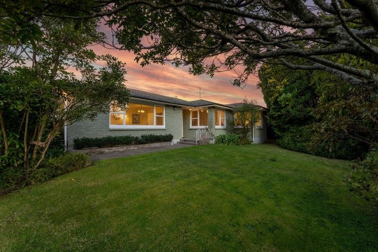 Photo of property in 5 Leybourne Avenue, Waikanae, 5036