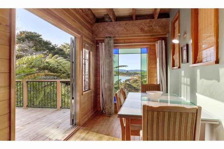 Photo of property in 104 Greenslade Road, Raglan, 3295