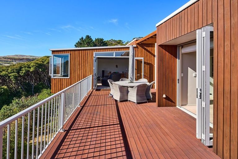 Photo of property in 53 Exploration Way, Whitby, Porirua, 5024