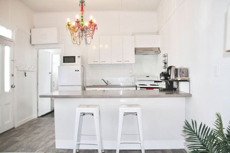 Photo of property in 2 Nikau Street, Newtown, Wellington, 6021