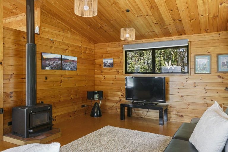 Photo of property in 13 Kamahi Terrace, Omori, Turangi, 3381