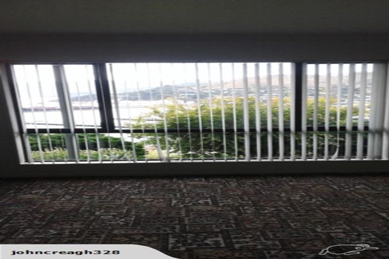 Photo of property in 27 Reserve Terrace, Lyttelton, 8082