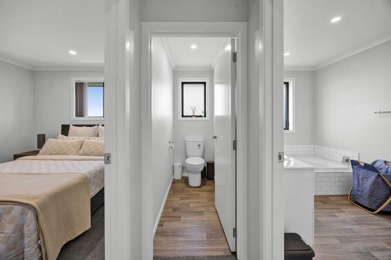 Photo of property in 22b Larlin Drive, Hawera, 4675