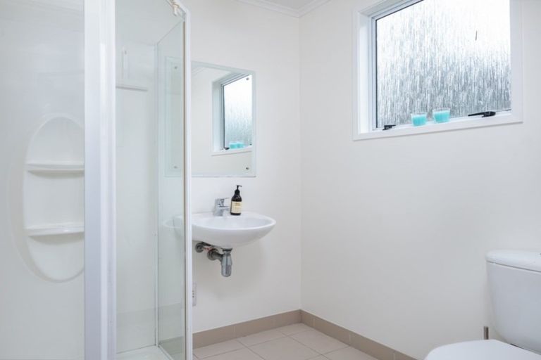 Photo of property in 44 Lysnar Street, Okitu, Gisborne, 4010