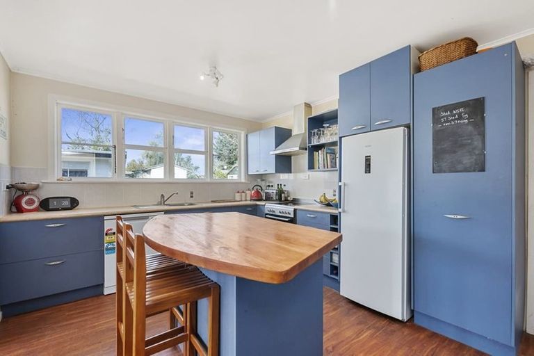 Photo of property in 37 Tongariro Road, Turangi, 3334