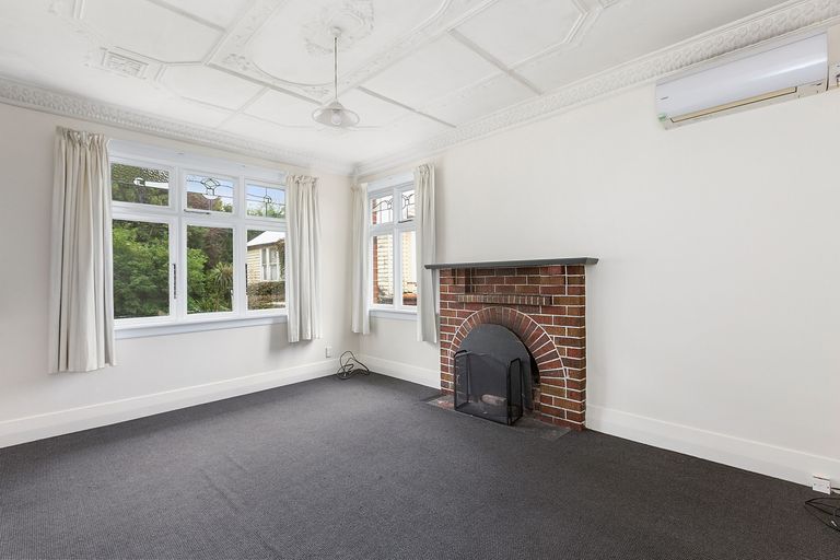 Photo of property in 26 Durham Street, Mornington, Dunedin, 9011
