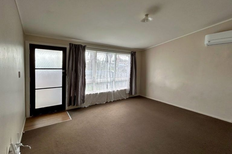 Photo of property in 1/312 Massey Road, Mangere East, Auckland, 2024