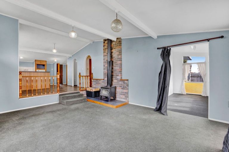 Photo of property in 22 Hickey Place, Opunake, 4616