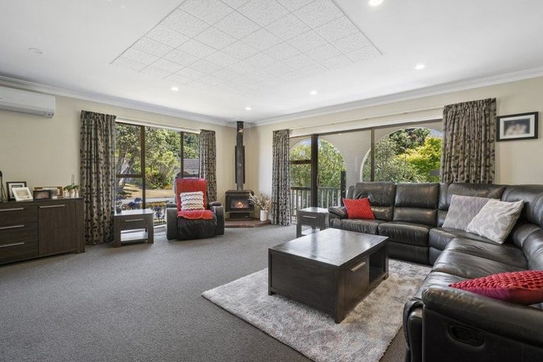Photo of property in 33 Discovery Drive, Whitby, Porirua, 5024