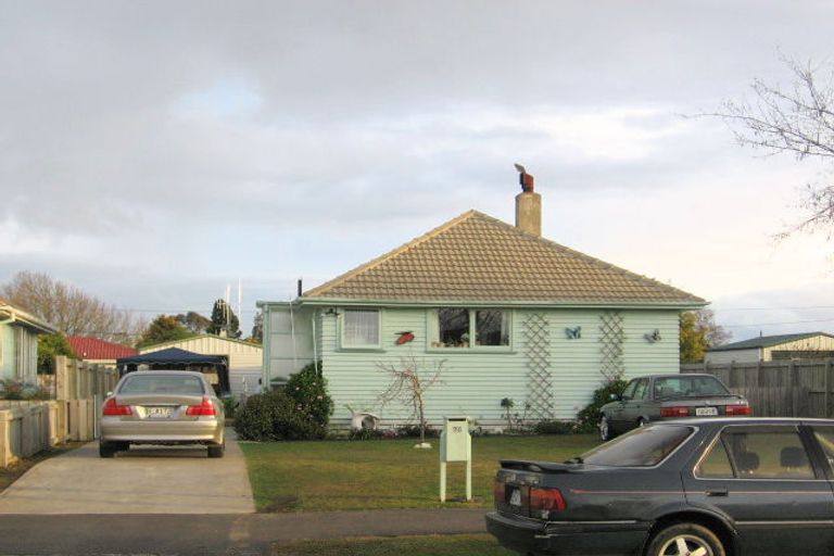 Photo of property in 28 Slim Street, Bader, Hamilton, 3206