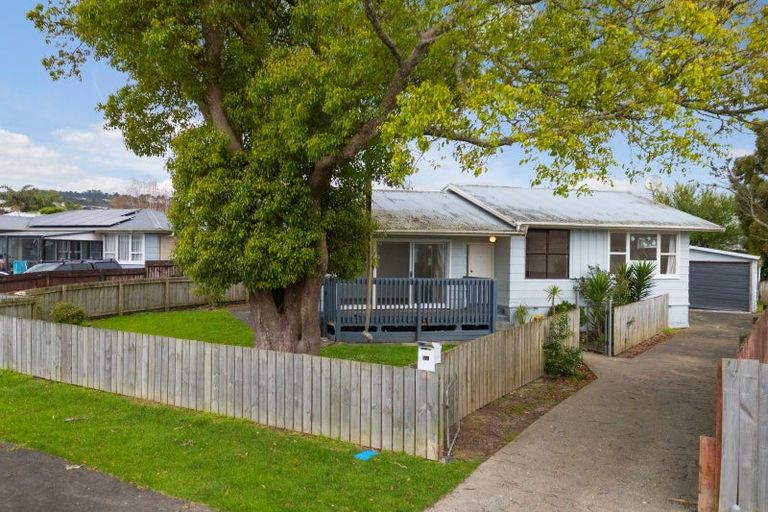 Photo of property in 36 Cargill Street, Papakura, 2110