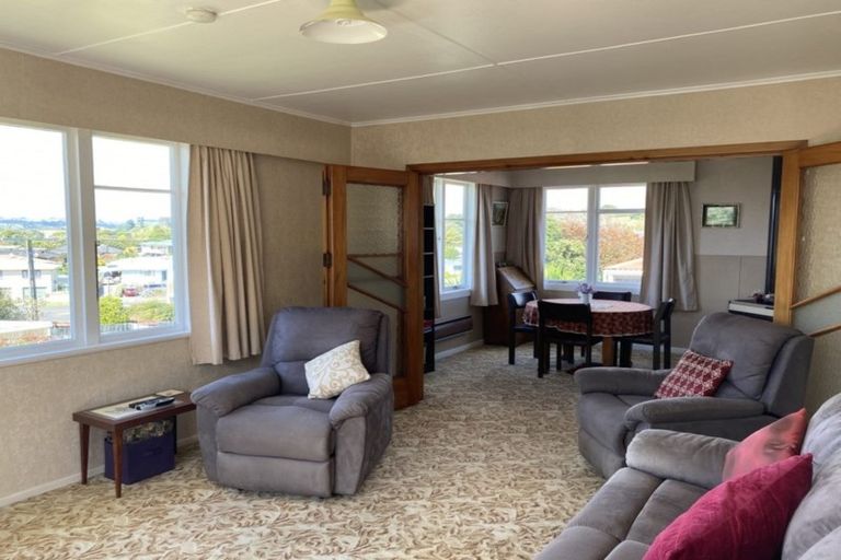 Photo of property in 24 Watene Crescent, Waitara, 4320