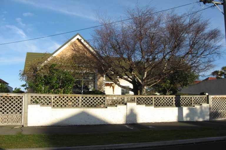 Photo of property in 2 Gourley Street, Saint Kilda, Dunedin, 9012