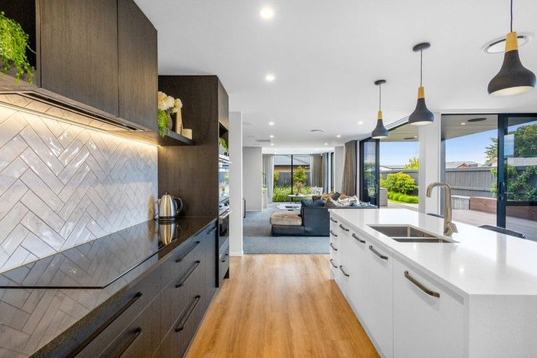 Photo of property in 28 Gammack Drive, Halswell, Christchurch, 8025